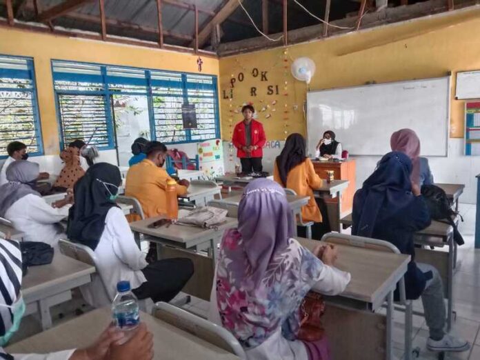 Kolaborasi Penggiat Literasi dan Mahasiswa Perkuat Program di SD Inpres Banta-bantaeng 1
