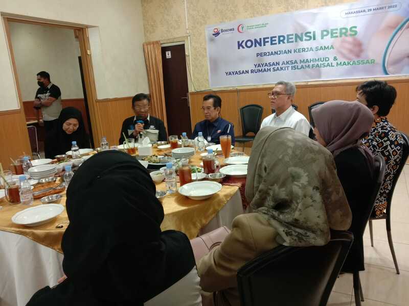 Yayasan Aksa Mahmud Rajut Tali Kerja Sama dengan Yayasan RS Islam Faisal Makassar