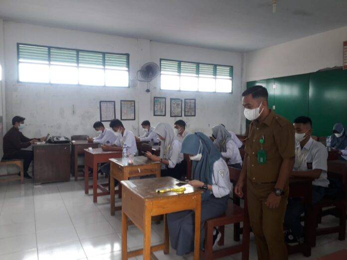 Gelar USBK UPT SMA Datuk Ribandang Perketat Prokes