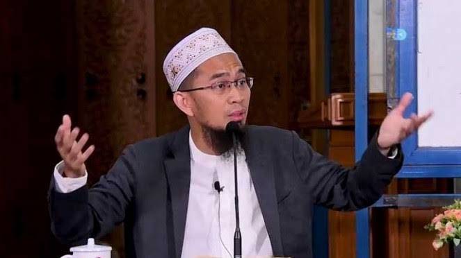 Ustadz Adi Hidayat