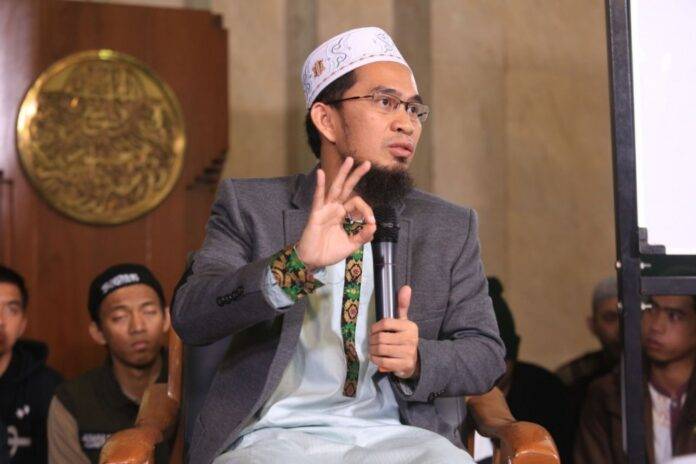 Ustadz Adi Hidayat