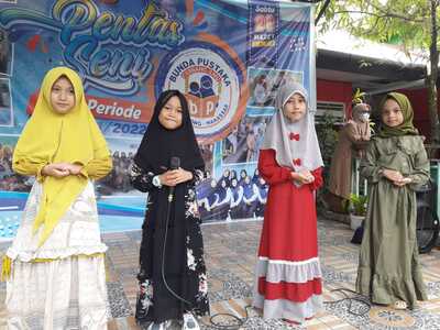 SD Negeri Borong Gelar Pentas Seni dan Keterampilan di Bulan Budaya, serta Buka Puasa Bersama, yang diadakan pada Jumat, 22 April 2022.[Foto: Dokumentasi Panitia]