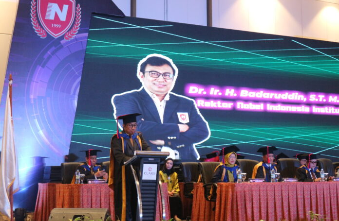 Rektor Institut Teknologi dan Bisnis Nobel Indonesia, Dr.Ir.H.Badaruddin, S.T., M.M. - [FOTO/ZULQIFLI]