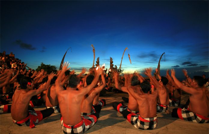 Tari Kecak