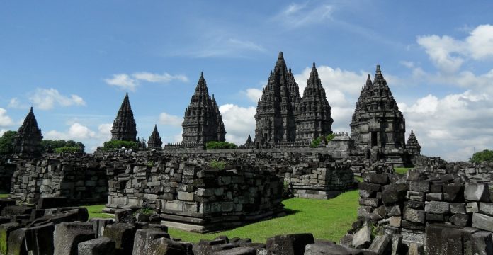 Kumpulan Soal dan Jawaban Tentang Candi-Candi di Indonesia