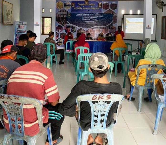 Mahasiswa PBL III Posko 18 FKM Unhas di Desa Bontokassi Gelar Seminar Sosialisasi