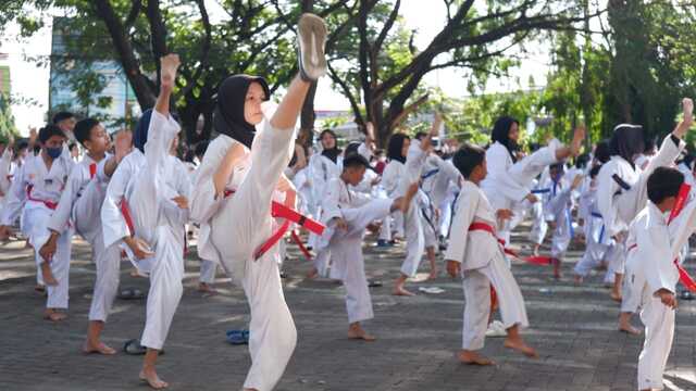 Unibos Uji 550 Atlet Taekwondo Kota Makassar