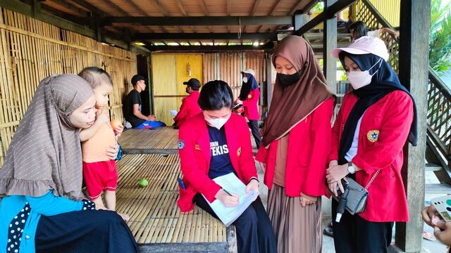 Posko 18 PBL III FKM Unhas Adakan Evaluasi Program Pencegahan Stunting dan Pentingnya Imunisasi Dasar Lengkap