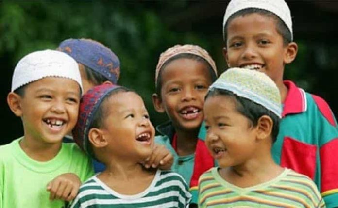 10 Muharram Disebut Hari Raya Anak Yatim, Mengapa? Berikut Penjelasannya