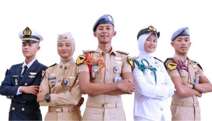 Sekolah Kedinasan Semi Militer