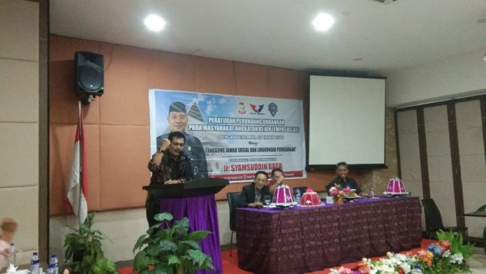 Ka Humas UNM Bawakan Materi Perda Tanggung Jawab Sosial Perusahaan di Sosialisasi Anggota Dewan