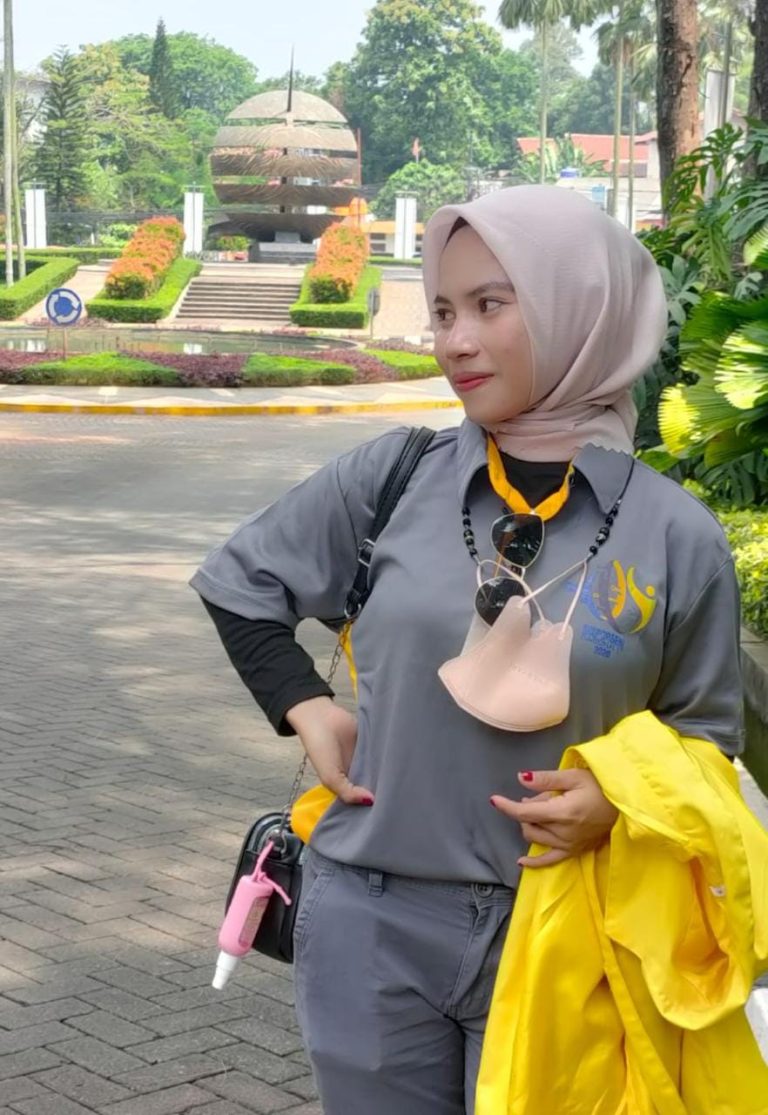 DISPORSENI Nasional UT 2022, Nur Caya Wakil UT Makassar Juara II Vocal Group
