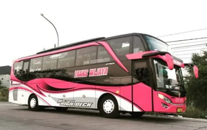 Tips Memilih Bus Pariwisata