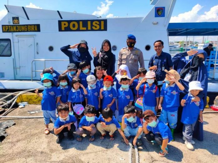 Siswa Sekolah Alam Bosowa Lakukan Outing Class