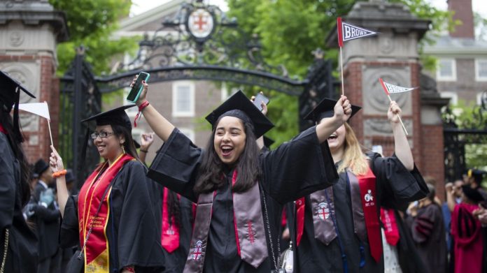 10 Universitas Terbaik di Indonesia Surveri Terbaru Oktober 2022 dan Peringkat Dunia