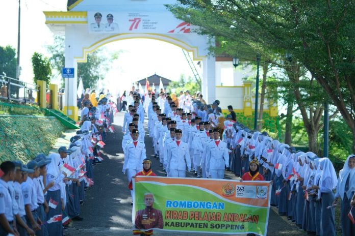 Parade Kirab Pelajar Andalan Soppeng Meriahkan Hari Jadi Sulsel ke-353