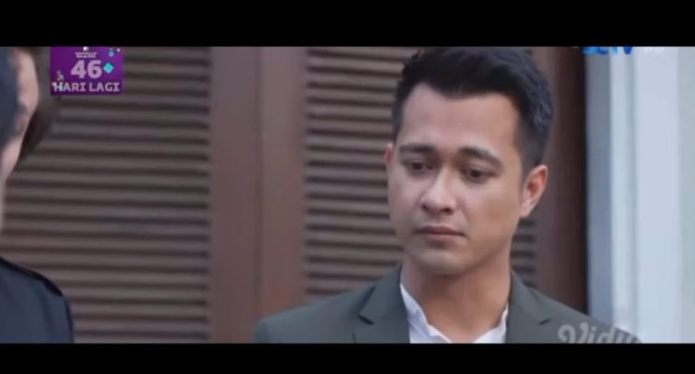 Sinopsis Cinta Setelah Cinta, Kamis 6 Oktober 2022: Surat Panggilan Sidang Perceraian Tiba di Rumah Niko,