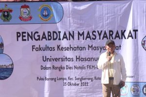Dekan FKM Unhas Prof Sukri Palutturi, SKM MKes MScPH PhD