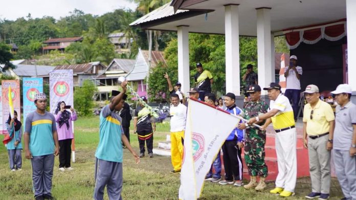 Porseni ini digagas oleh PGRI Cabang Kecamatan Amali.