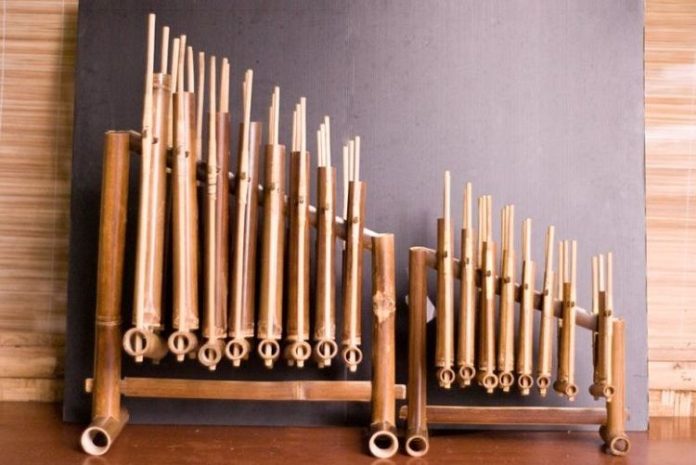 Angklung