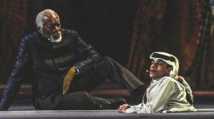 Penampilan Morgan Freeman dan Ghanim Al Muftah di pembukaan piala dunia 2022 Qatar