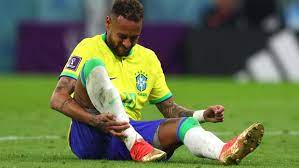 Neymar cedera