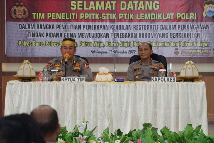 Lemdiklat Polri Gelar FGD di Mapolres Bone