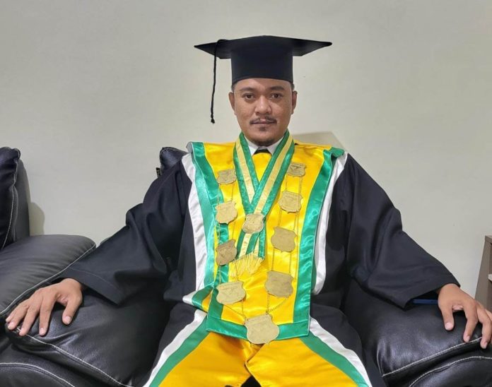 Dekan Fisip UNSA Makassar, Dr Adi Sumandiyar MSi