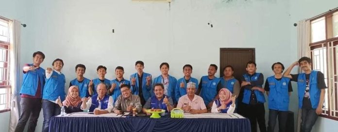 Korcam KKP 2022 Fisip Unismuh Makassar di Pangkep Rapat Kordinasi pada Kantor Camat Labbakkang