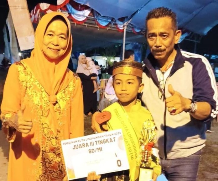 Murid SDN 31 Panaikang Ahmad Asyraf Juara III Lomba Duta Lingkungan Tingkat Kabupaten Sinjai