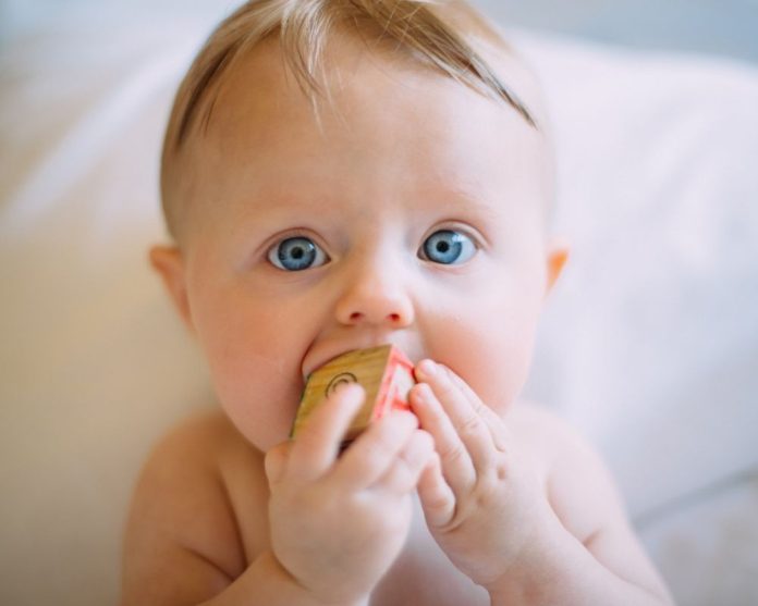 Tips Bikin Kulit Bayi Glowing, Aman untuk Kulit Bayi