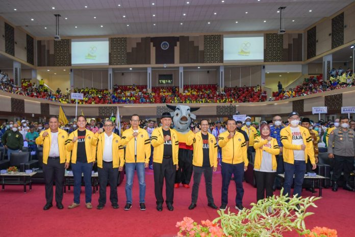 Mendikbudristek Buka POMNAS ke-17 Tahun 2022 di Padang