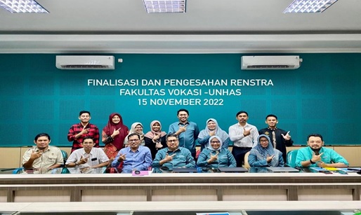 Fakultas Vokasi Unhas Memfinalisasi dan Mengesahkan Renstra Tahun 2022/2026