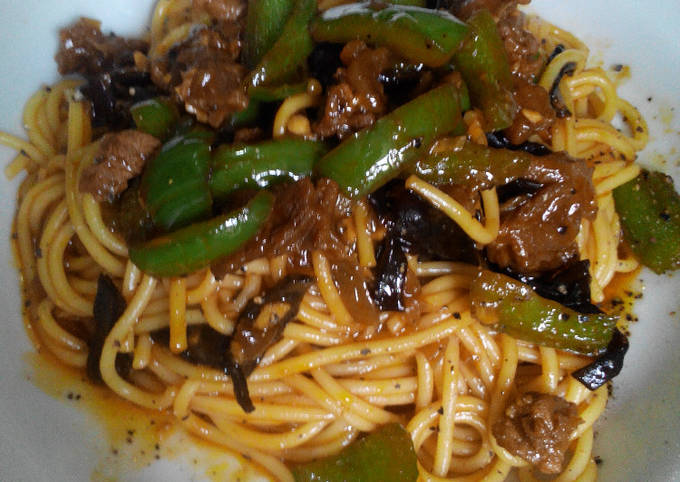 Spaghetti Lada hitam