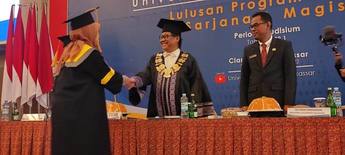 Wakil Rektor I Minta Alumni UT Makassar Kuasai Kompetensi