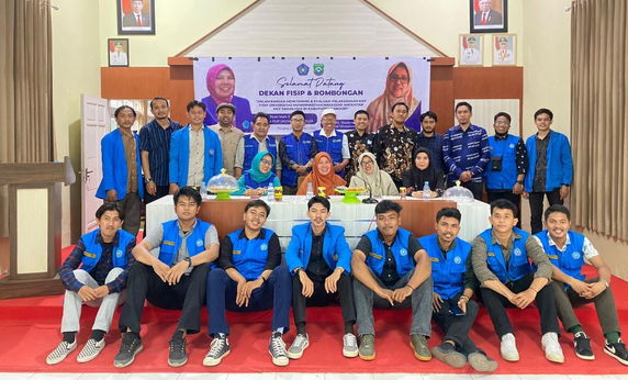 Camat Minasatene Pangkep Hj Chuderiah Pertama Kali Terima Mahasiswa KKP dari Fisip Unismuh Makassar