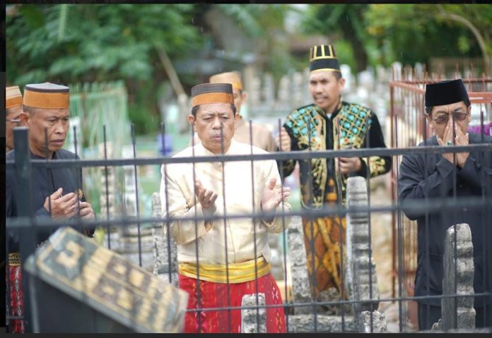 Dengan mengusung tema Kerukunan Umat untuk Indonesia Hebat, peringatan HAB kali ini dihelat dengan berbusana adat nusantara.