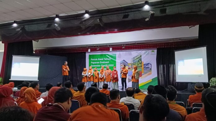 SMP Islam Athirah 1 Makassar Raih 2 Kategori Terbaik di Semester Ganjil 2022