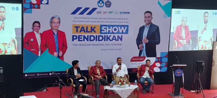 Kak El Berbagi Cerita dalam Talkshow yang Digelar Politani Pangkep