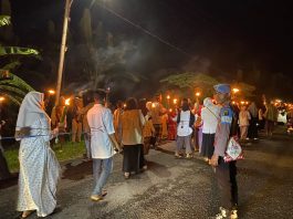 Pawai obor sambut Bulan Ramadhan.