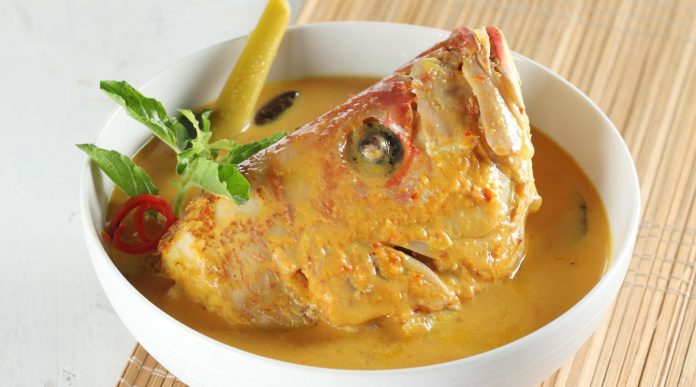 Gulai Kepala Ikan Kakap