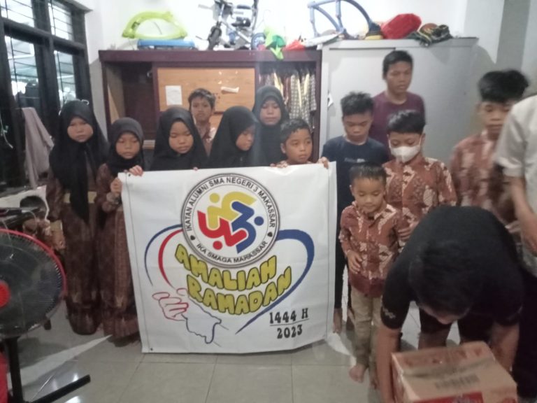Berbagi Berkah dengan Duafa PP IKA SMAGA Makassar dan Warga Panti Saling Mendoakan
