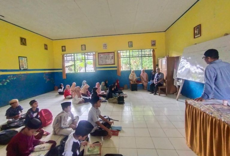 Murid SDI 12/79 Bengo Antusias Ikuti Pesatren Ramadan