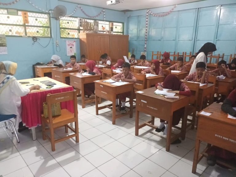 Proses Pelaksanaan UAS di UPT SPF SD Inpres Bangkala I