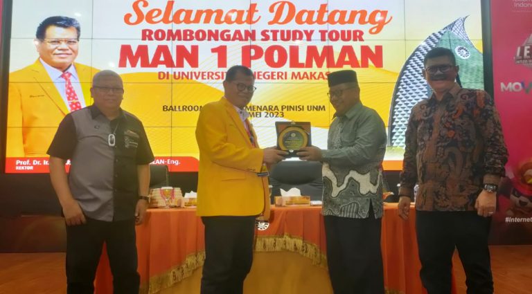 Pelajar MAN 1 Polman Studi Tour ke UNM, Prof. Husain Syam Janjikan Beasiswa Berprestasi