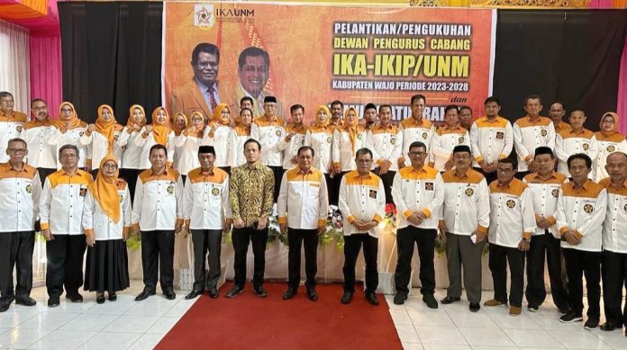 IKA UNM DPC Wajo Resmi Dilantik, Prof Husain Syam Dorong Sinergitas dengan Pemda