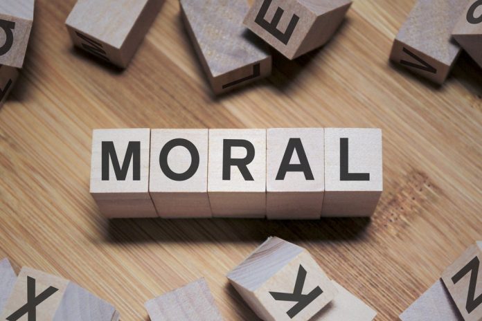 Pengertian Moral Secara Umum dan Menurut Para Ahli Lengkap Secara Etomologi