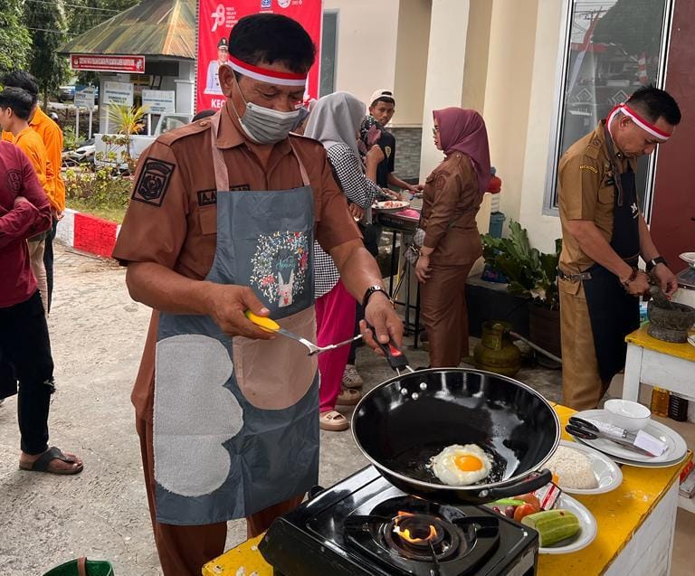 Seru! Lomba Masak Antarkades Ramaikan  HUT RI di Bone, Ini Juaranya