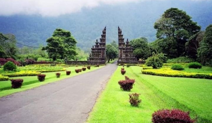 Gerbang Surga di Bumi