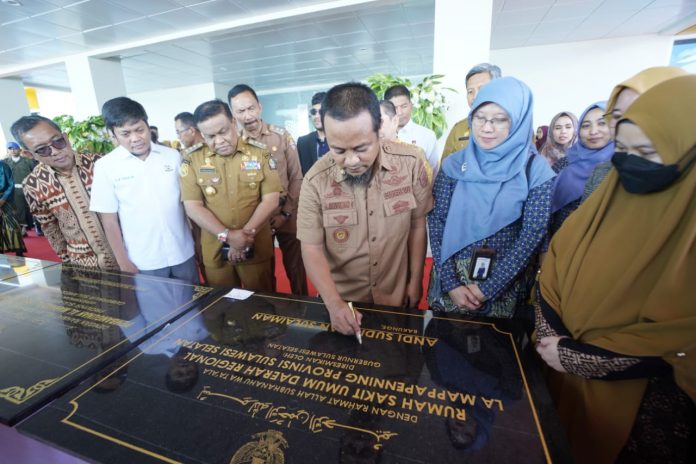 Maksimalkan Pelayanan Kesehatan, Gubernur Sulsel Resmikan RSUD La Mappapenning